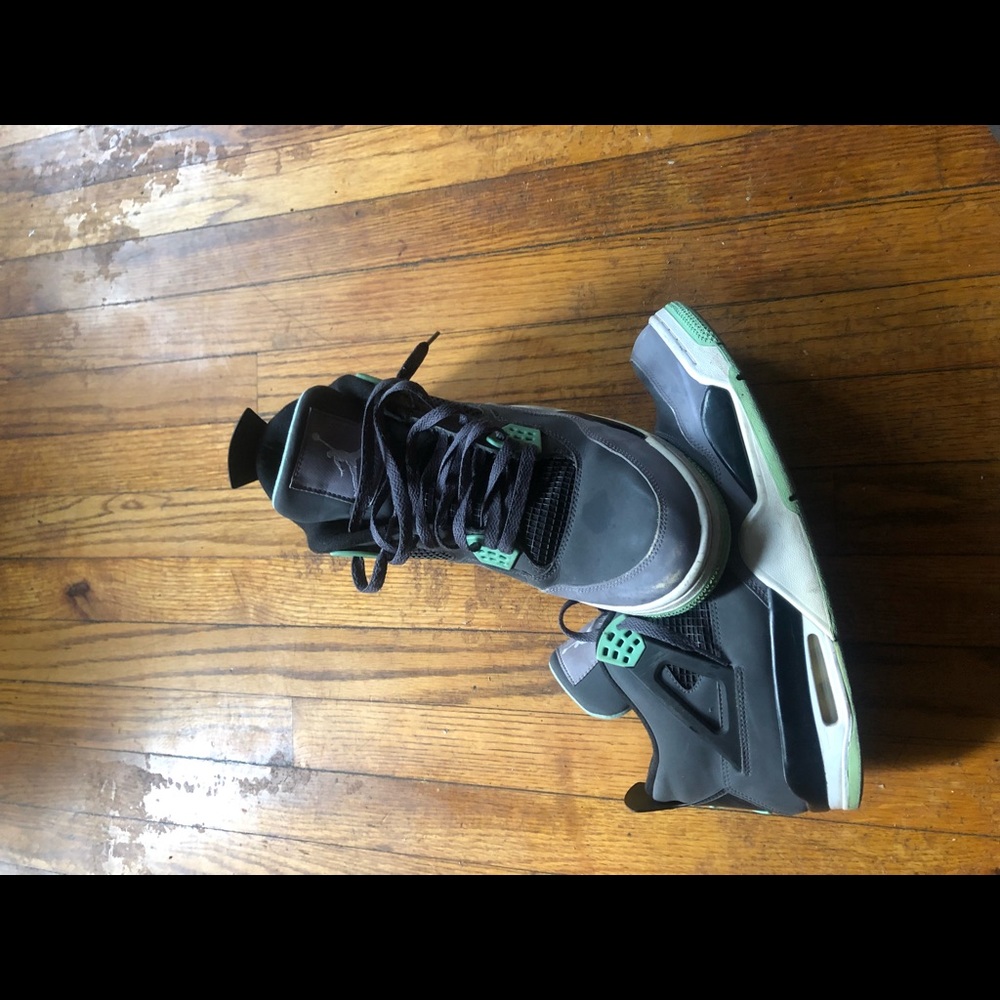 Air Jordan Retro 4s Green Glow